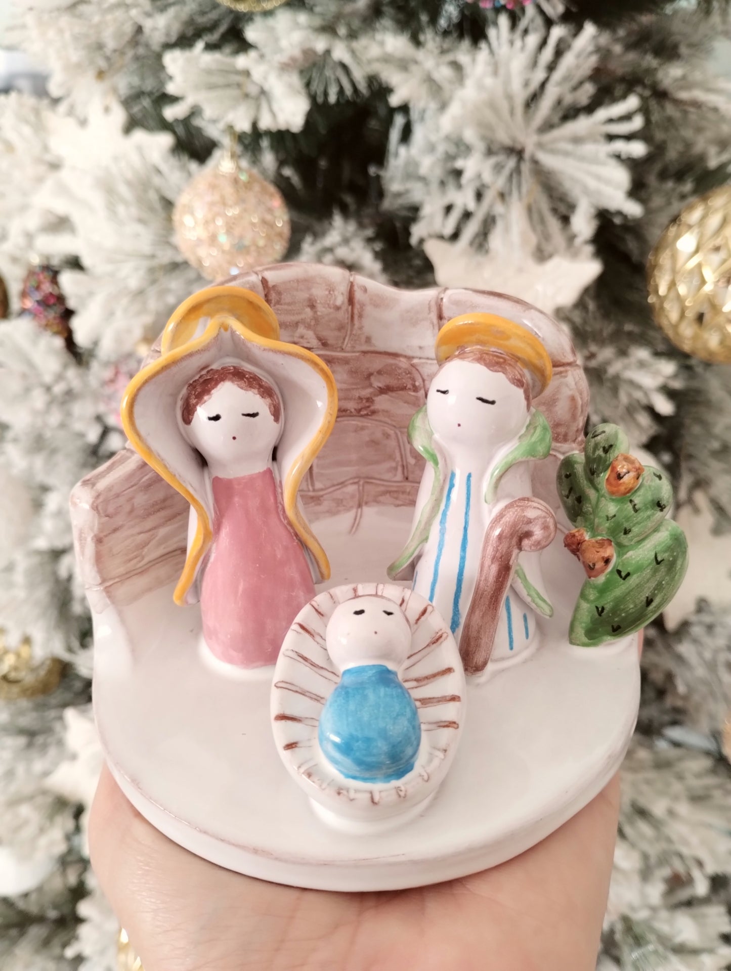 Presepe in maiolica da tavolo